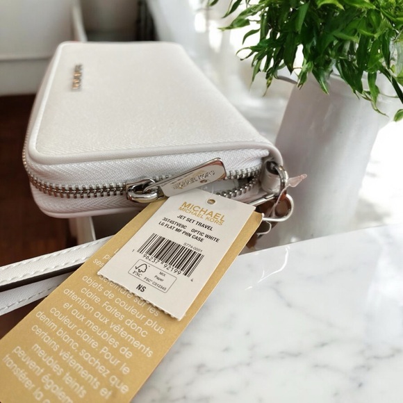 Michael Kors Jet Set Travel Wallet Large Phone Case Wristlet White Denim - Picture 2 of 5